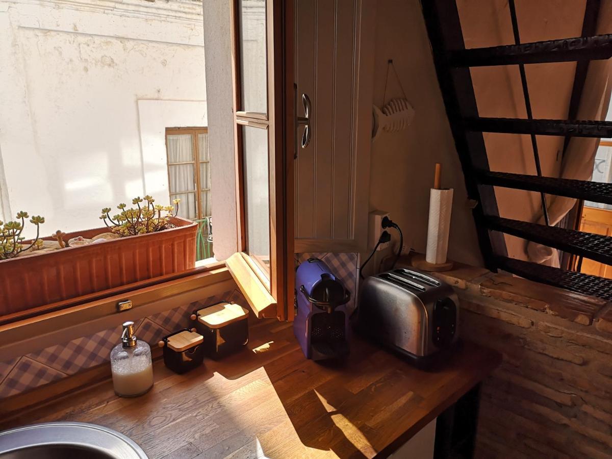 acogedor estudio en casco antiguo Appartamento Tarifa Esterno foto
